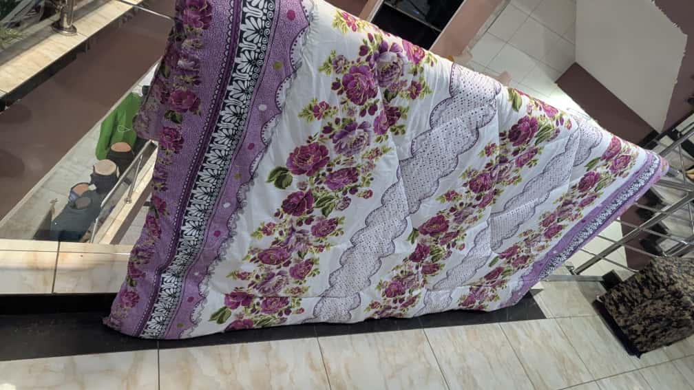 7-Piece Luxury Duvet Set β Complete Comfort & Elegant Design