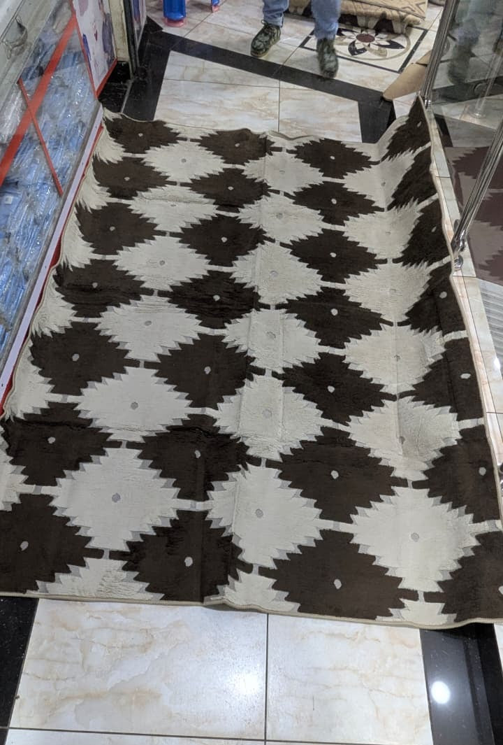 American Carpet – 5x8 ft