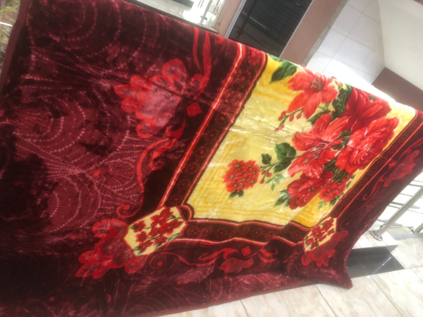 Korean 2kg Blanket – Lightweight, Cozy & Ultra-Soft