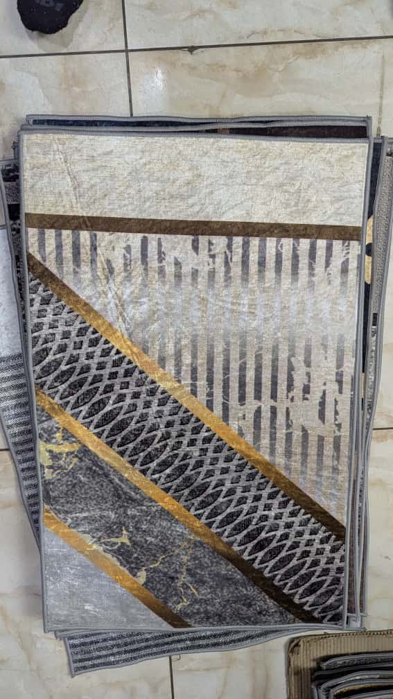 HD Doormat – Heavy-Duty, Non-Slip & Dirt-Trapping