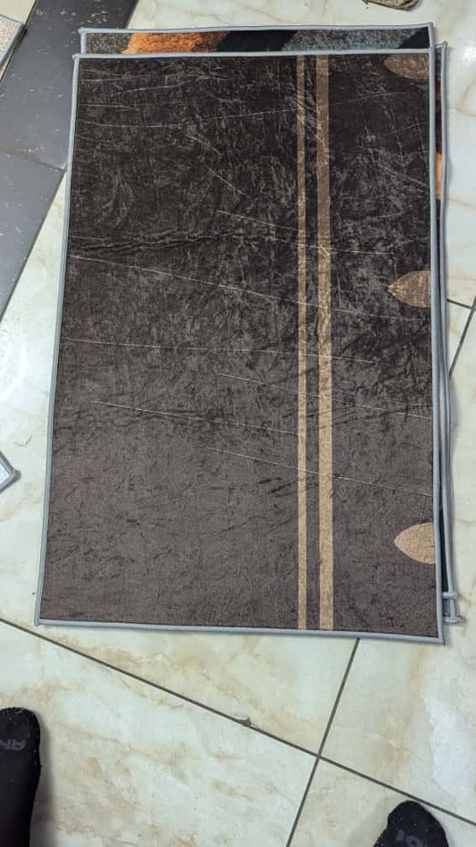 HD Doormat – Heavy-Duty, Non-Slip & Dirt-Trapping