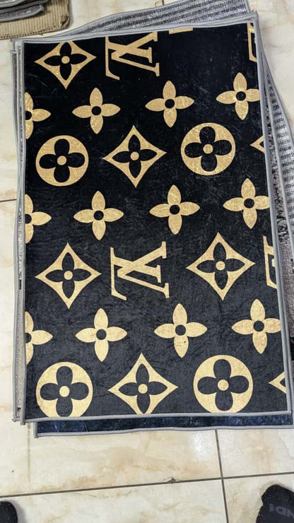 HD Doormat – Heavy-Duty, Non-Slip & Dirt-Trapping