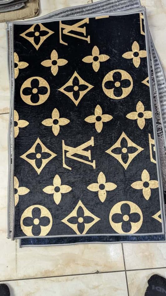 HD Doormat – Heavy-Duty, Non-Slip & Dirt-Trapping