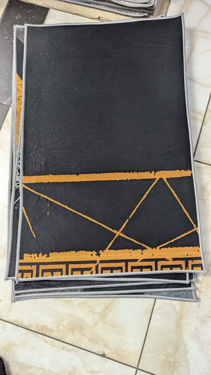 HD Doormat – Heavy-Duty, Non-Slip & Dirt-Trapping