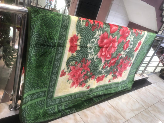 Korean 4kg Blanket – Heavy, Cozy & Ultra-Soft