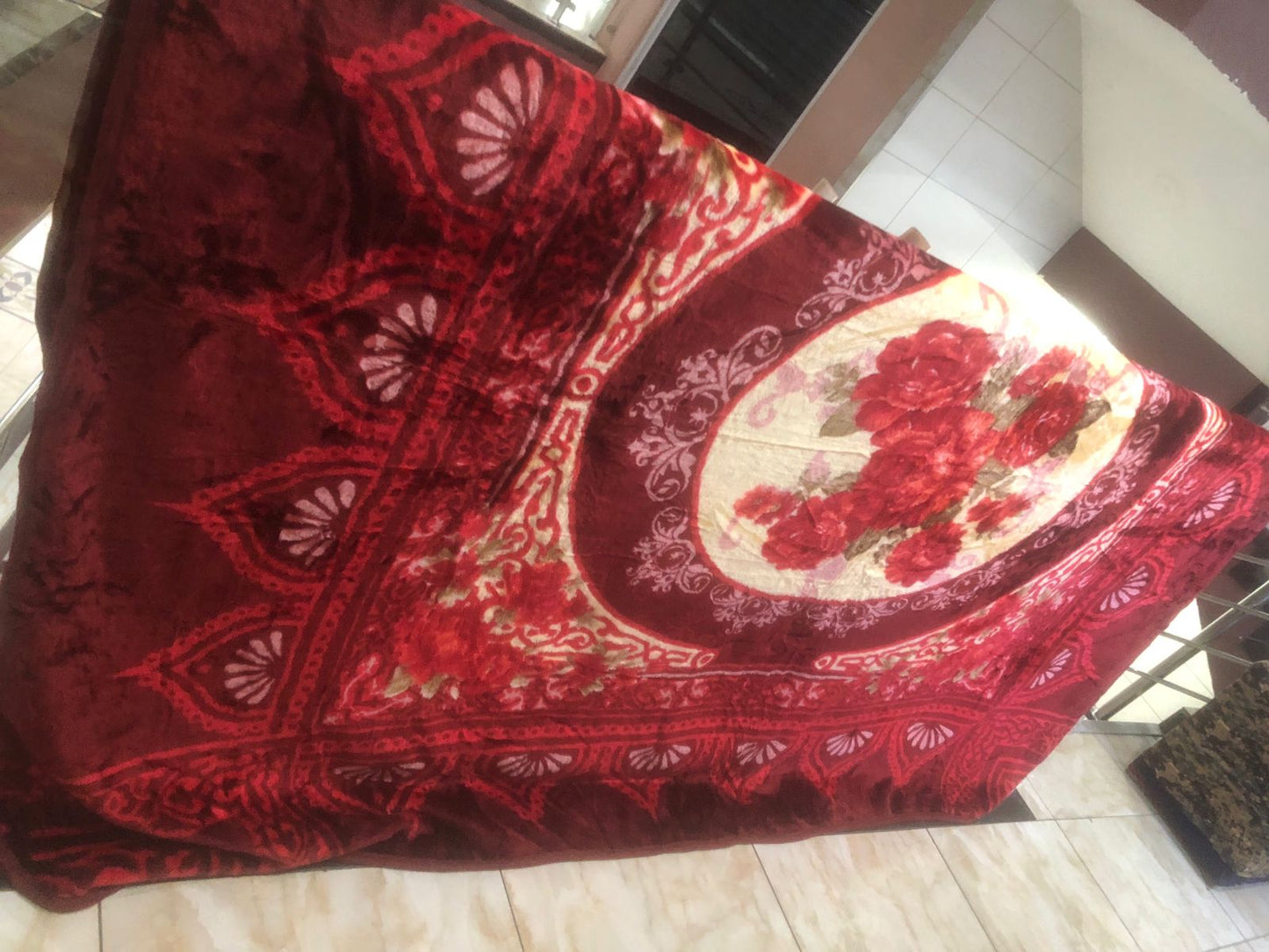 Korean 2kg Blanket – Lightweight, Cozy & Ultra-Soft